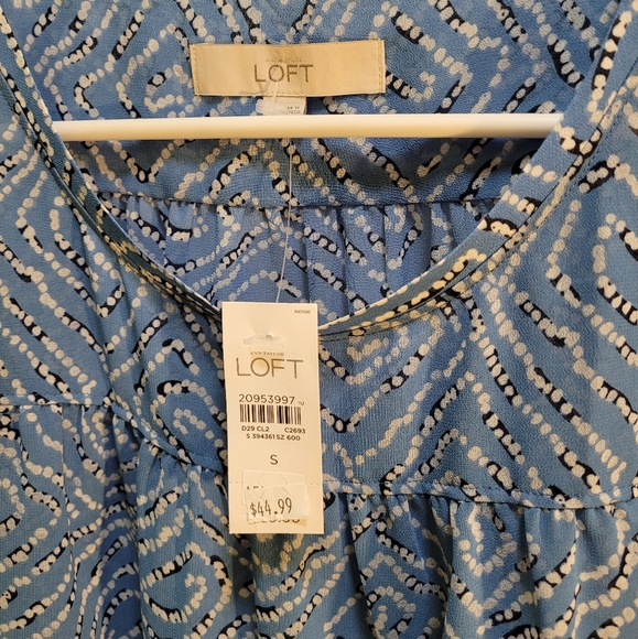 Loft pattern top - Picture 3 of 3